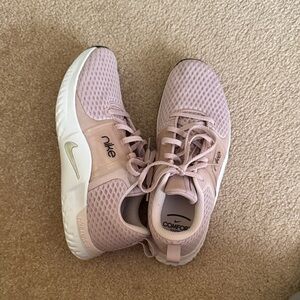 Nike Women's Light Pink Sneakers